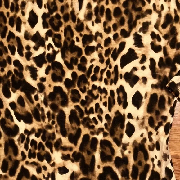 Cache leopard top - Picture 2 of 8